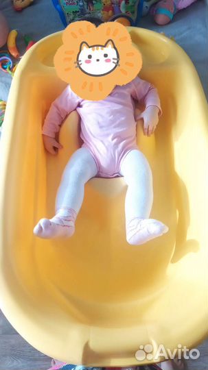 Ванночка для купания с горкой