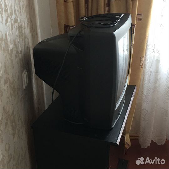 Телевизор б/у LG с приставкой DVB T2 Color