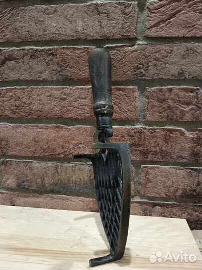 Подставка для утюга старинная бронза