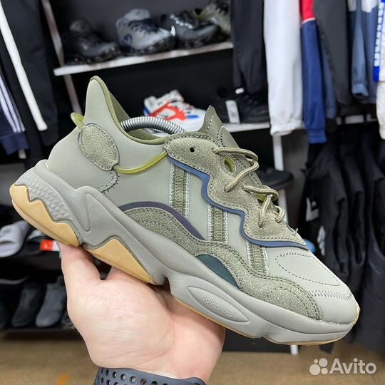 Кроссовки Adidas Ozweego