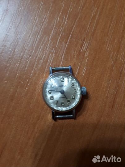 Часы наручные