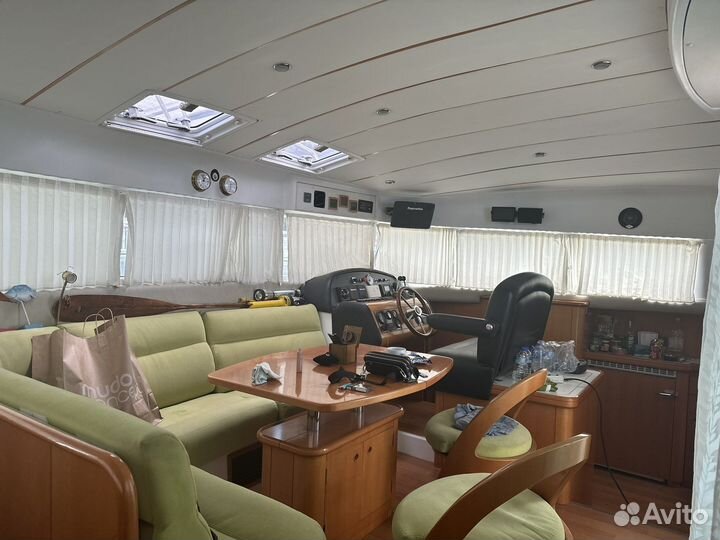 Lagoon 43 power cat