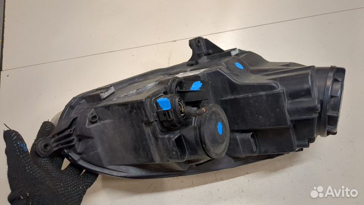 Фара (передняя) Volkswagen Jetta 5, 2009