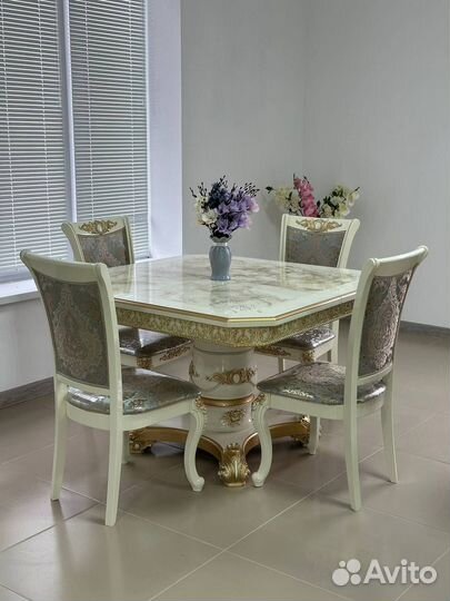 Стол и Стулья