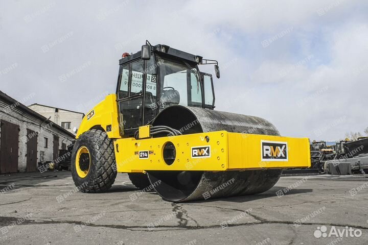 Дорожный каток Runmax SR214E, 2023