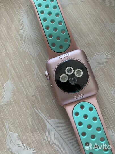 Продам Apple watch 2