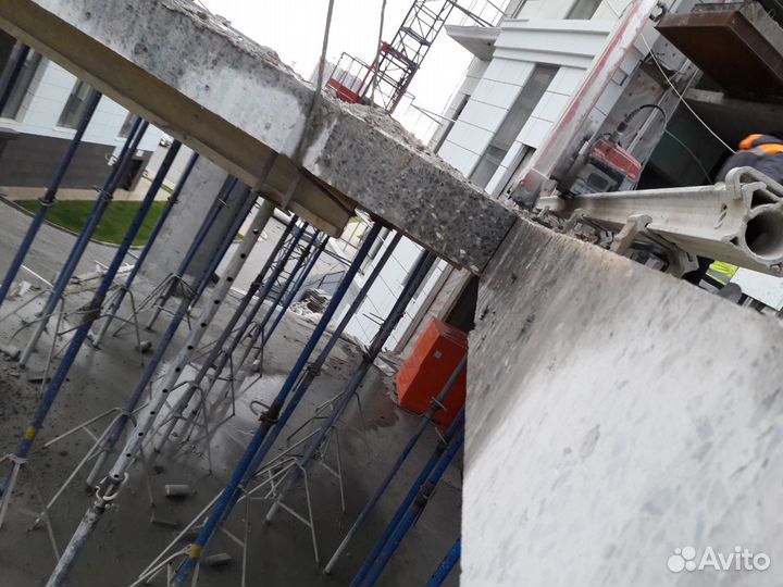 Алмазное сверление (бурение) отверстий