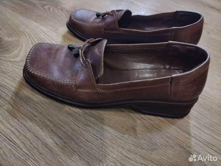 Туфли коричневого цвета из натуральной кожи