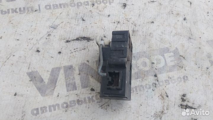 Моторчик заслонки печки Volvo S40