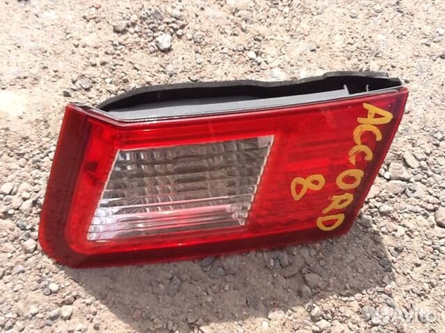 Фонарь внутренний правый Хонда Аккорд 8