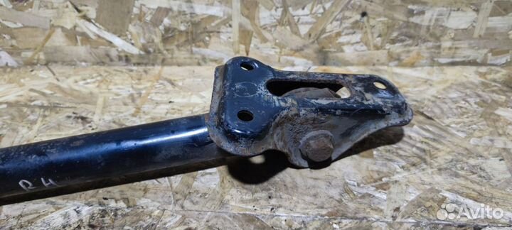 Рычаг задний продольный Land Rover Freelander 2.2