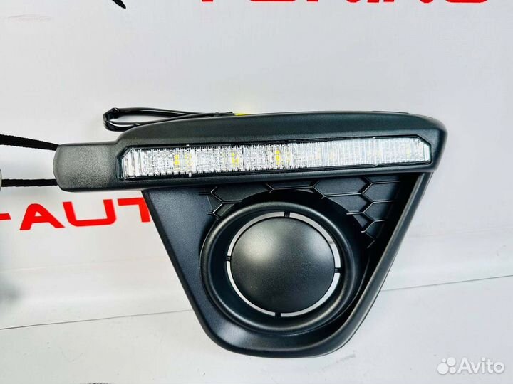 Противотуманные фары Mazda CX-5 с ход. огнями X410