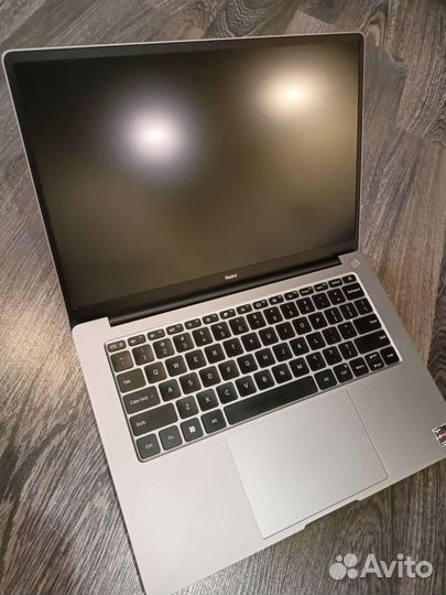 Xiaomi RedmiBook Pro 14, AMD Ryzen 5 5500U