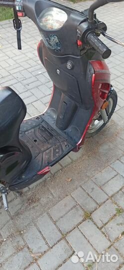 Скутор Рейсер