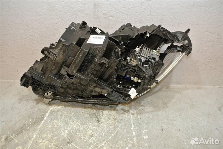 Фара правая BMW X5 G05 2018