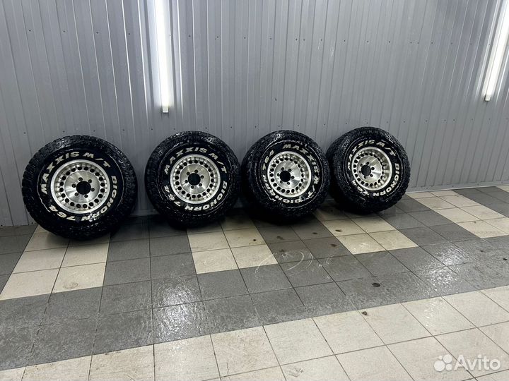 Комплект колес Land Cruiser 80 r15 maxxis M/T