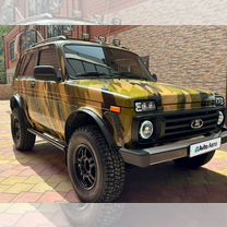 ВАЗ (LADA) Niva Legend Bronto 1.7 MT, 2024, 2 000 км, с пробегом, цена 1 735 000 руб.