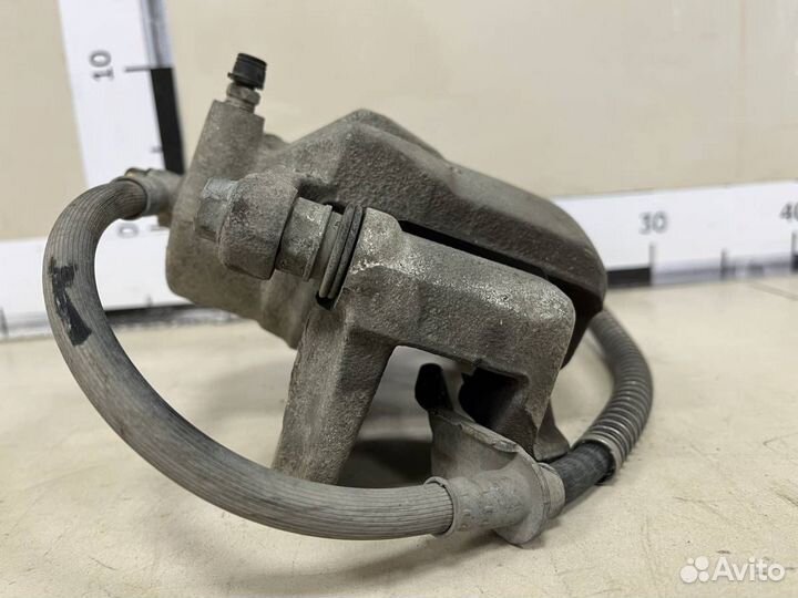 Суппорт передний левый Kia Cerato YD 2013-2020