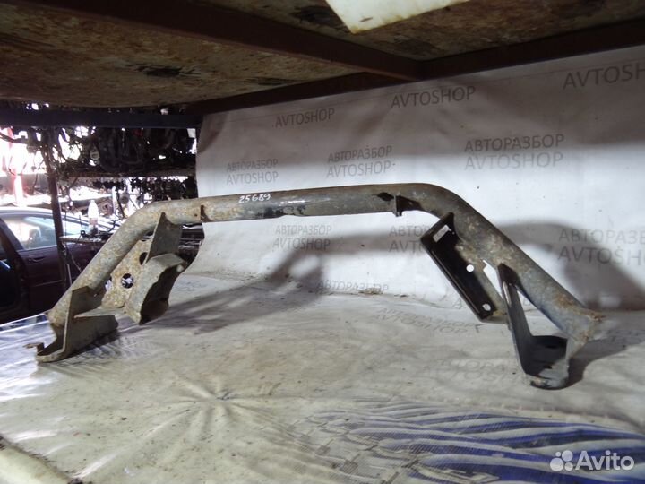 Балка под двигатель Mazda Bongo Friendee 2001 sgew