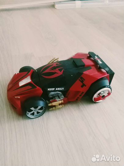 Машина робот трансформер