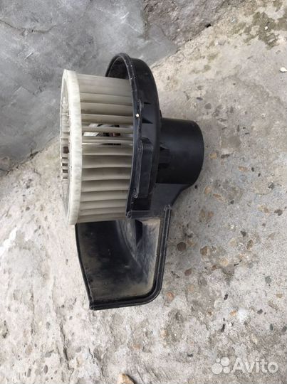 Б/у вентелятор печки фольцфлагин поло седан