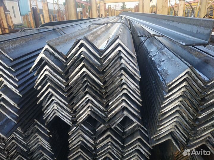 Уголок стальной 100х100х7 новый гост,с базы