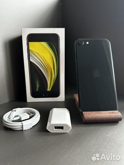 iPhone SE (2020), 64 ГБ