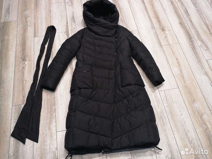 Пуховик женский