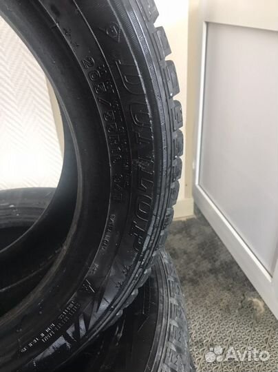 Dunlop SP Winter Ice 02 205/55 R16 Y