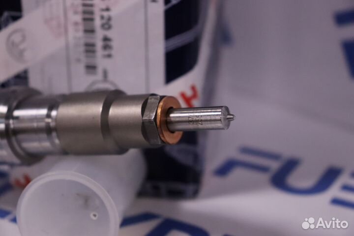 Форсунка топливная 0445120461