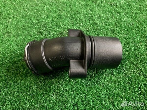 Фланец термостата Mercedes-Benz 271