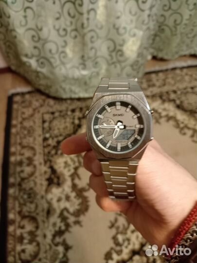 Часы наручные