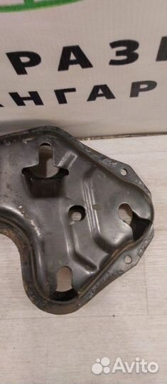 Крепление АКПП переднее Bmw X5 E53 SVA M54B30 2003