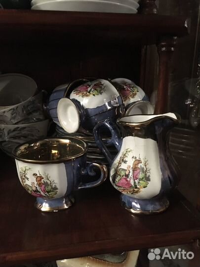 Вазы и разная посуда