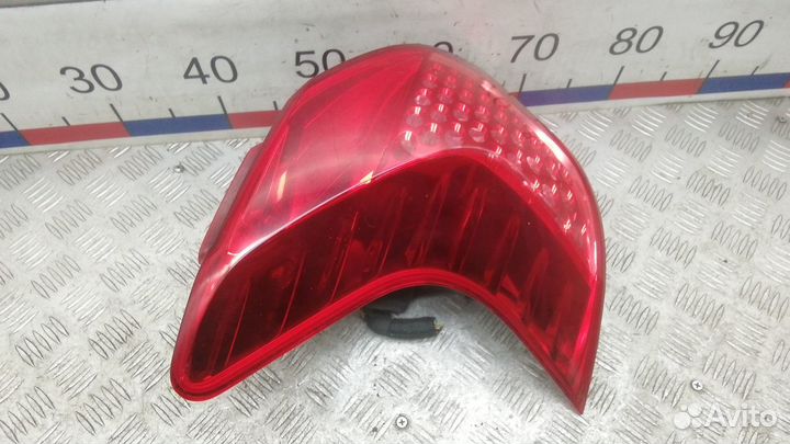 Фонарь Peugeot 3008 (2009-2016)