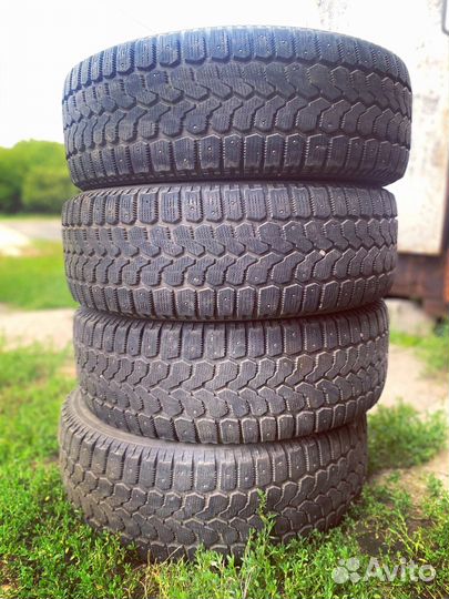 Yokohama Ice Guard F700Z 215/65 R16 98M