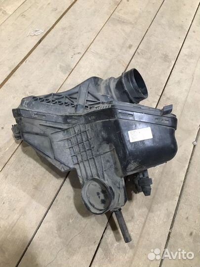 Корпус воздушного Фильтра Audi Q5