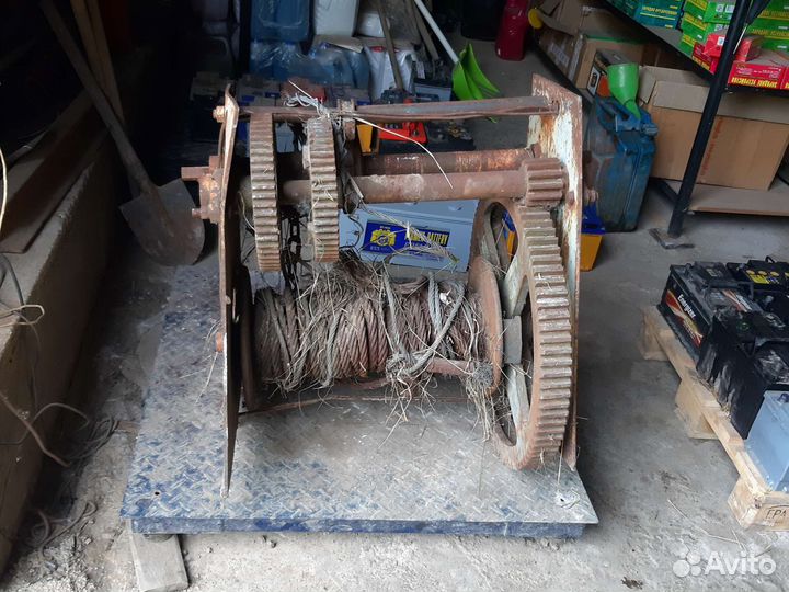 Лебедка ручная, якорная