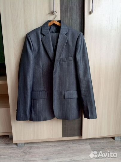 Костюм тройка для мальчика 128 134