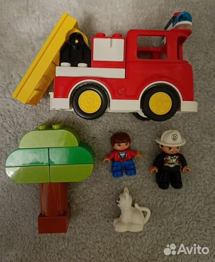 Наборы lego duplo (Пожарная машина, кубики, счеты)