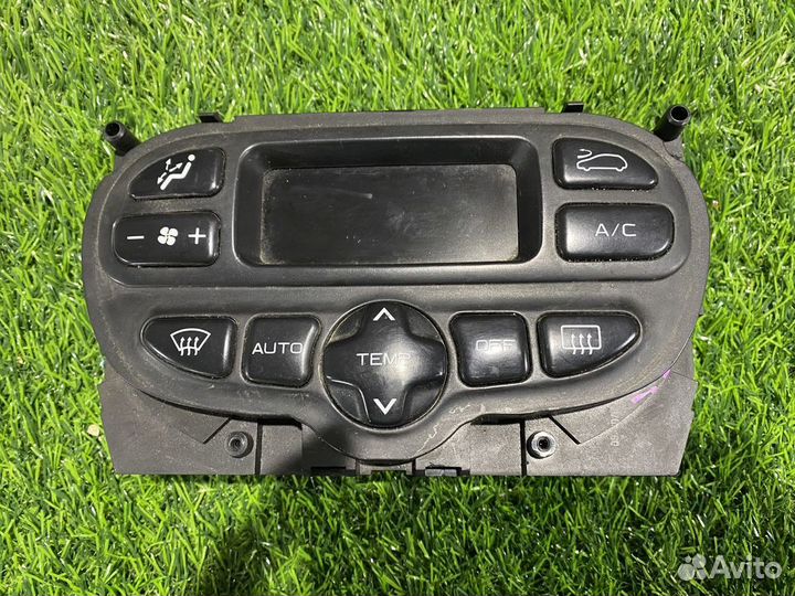Блок управления климатом Peugeot 307