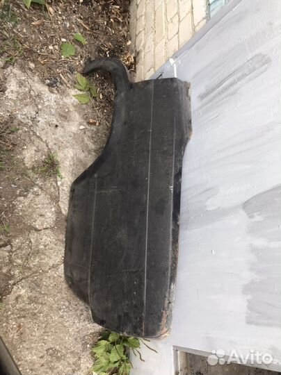 Крыло заднее левое ваз 2105