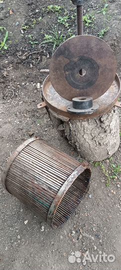 Пресс винодела