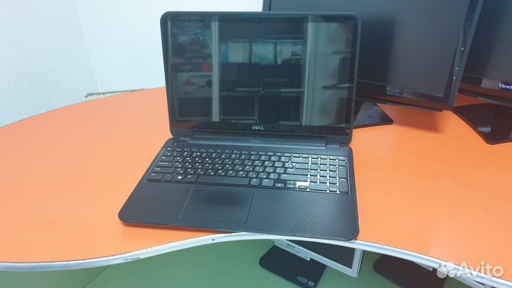 Ноутбук - Dell Inspiron 3521- 0TF