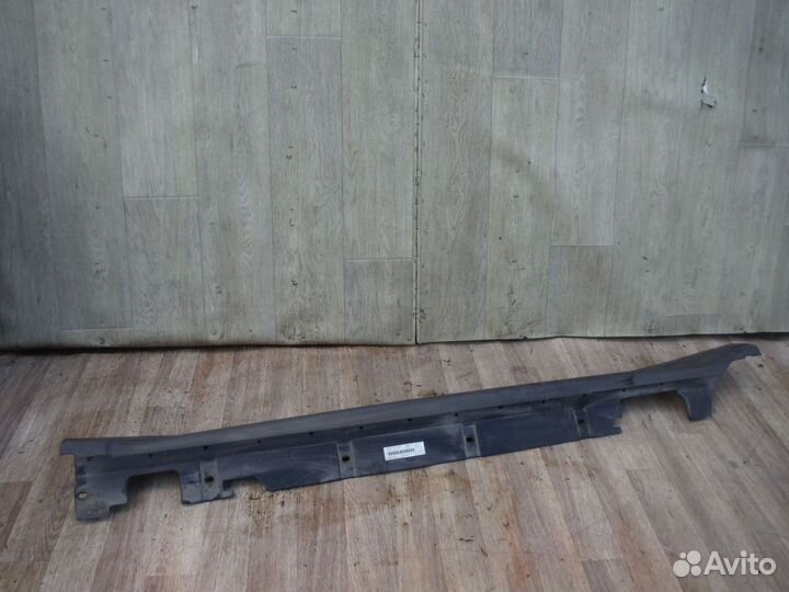 Порог накладка левая BMW X1 (F48) 2017