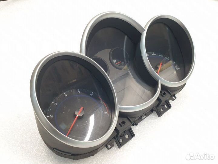 Панель приборов Chevrolet Cruze 1.6 F16D3 2013