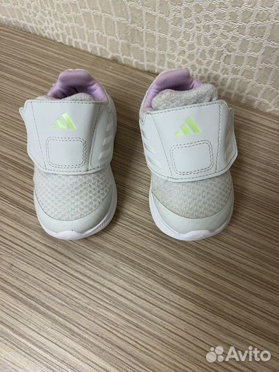 Кроссовки Adidas 20