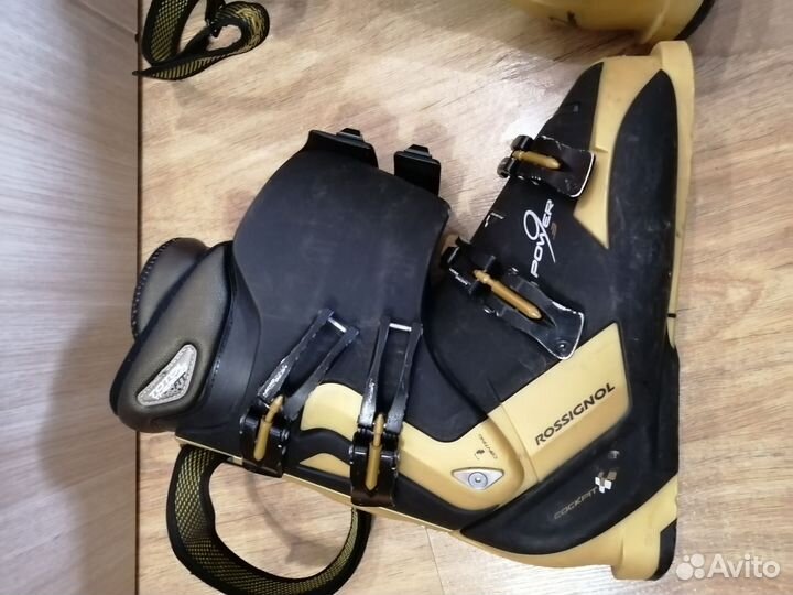 Горнолыжные ботинки