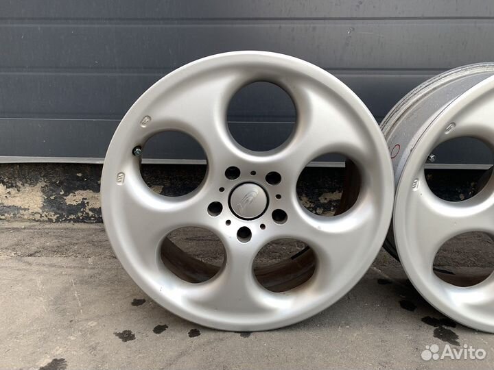 Диски Rays versus dolce r17 5x114.3