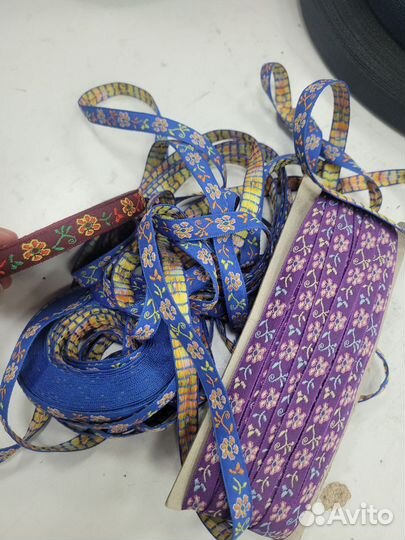 Тесьма жаккардовая